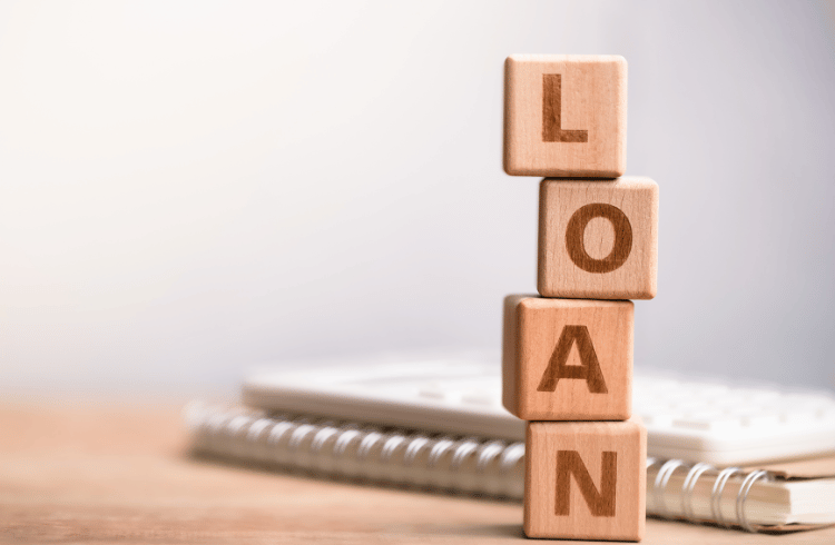 Borrower successfully applies for blacklisted payday loans in South Africa.